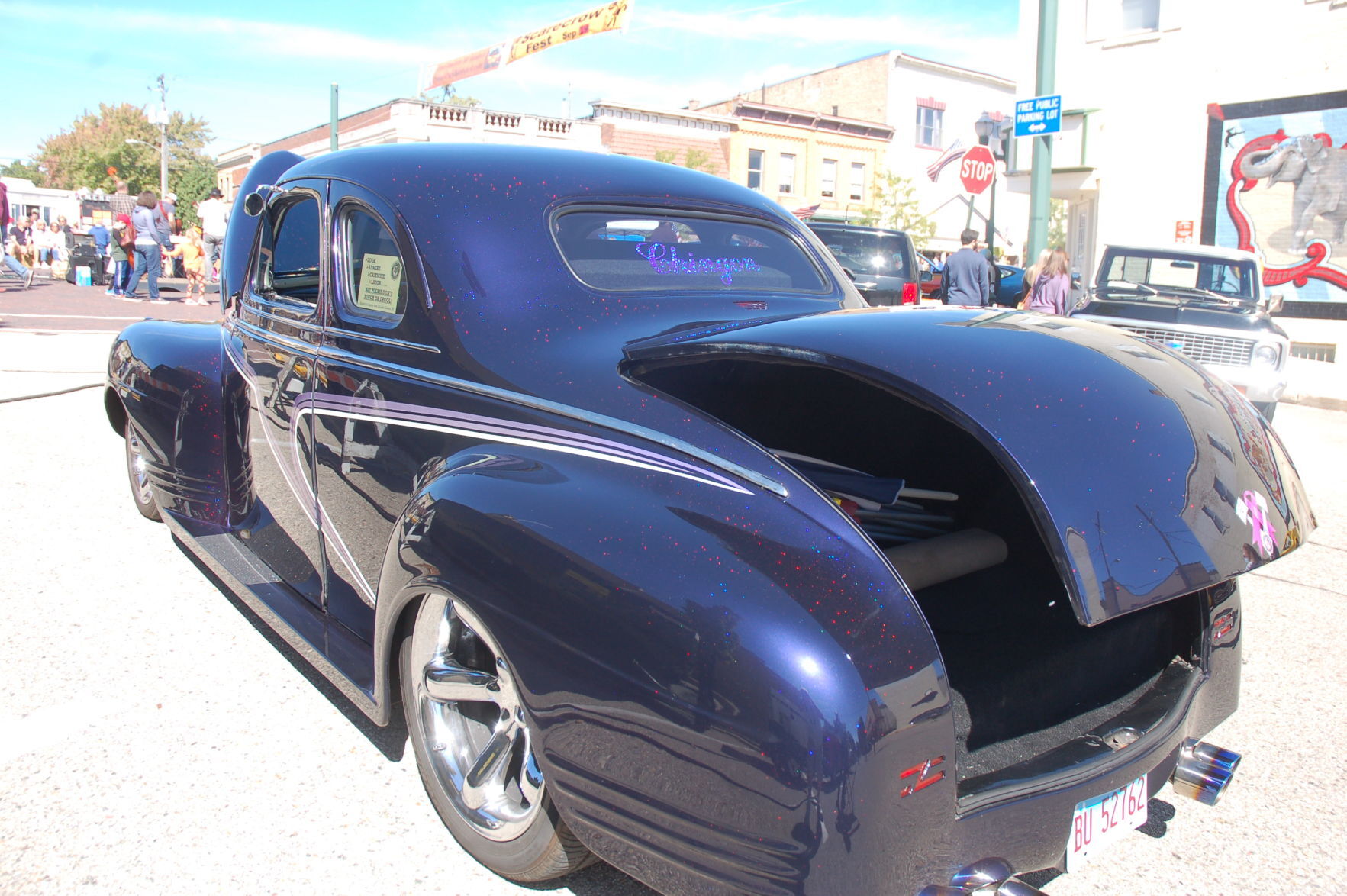 Delavan Scarecrow Festival car show - 1